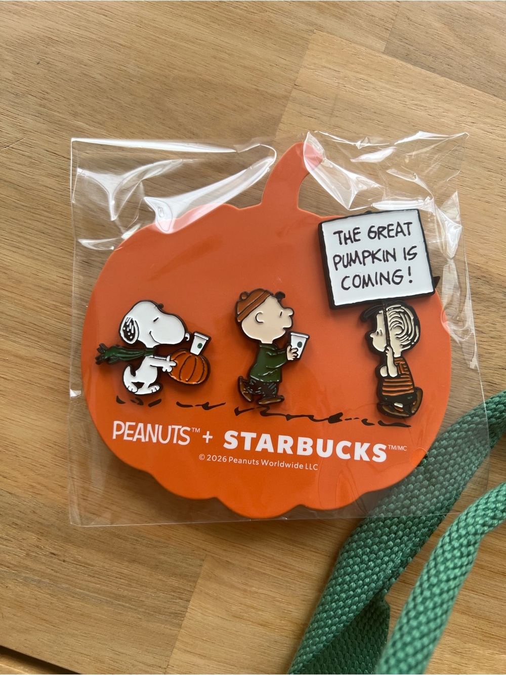 NWT Peanuts™ + Starbucks® - Picture 4 of 4
